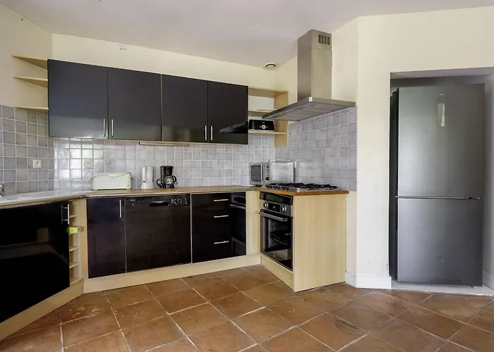 Villa Familiale Pres Du Moulleau Et Des Arbousiers Avec Grand Jardin Et Terrasse - Fr-1-433-18 *