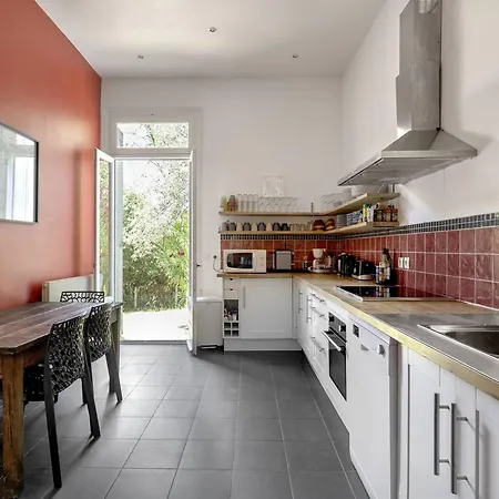 Familiale Près Du Moulleau Et Des Arbousiers Avec Grand Jardin Et Terrasse - Fr-1-433-18 *