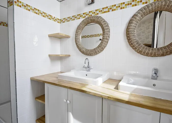 Familiale Près Du Moulleau Et Des Arbousiers Avec Grand Jardin Et Terrasse - Fr-1-433-18 * Arcachon