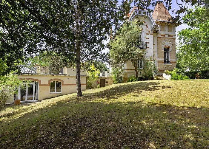 Familiale Près Du Moulleau Et Des Arbousiers Avec Grand Jardin Et Terrasse - Fr-1-433-18 Arcachon